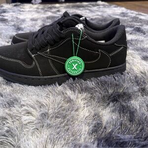 Jordan Travis Scott Black Phantoms